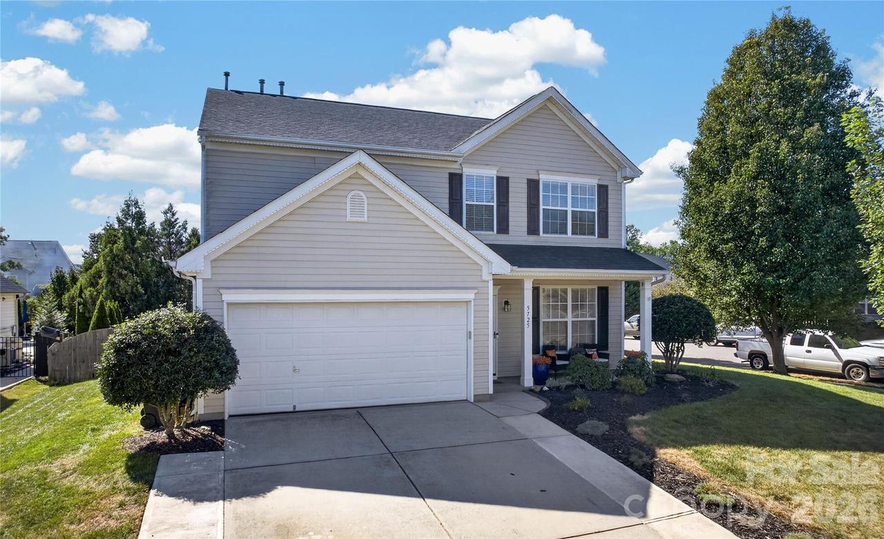 5725 Lindley Crescent Dr., Indian Trail, NC 28079