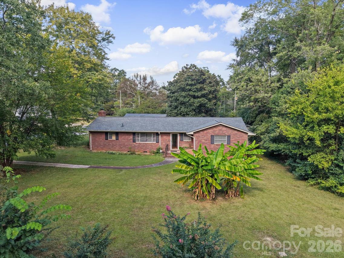 701 Denning Pl., Charlotte, NC 28227