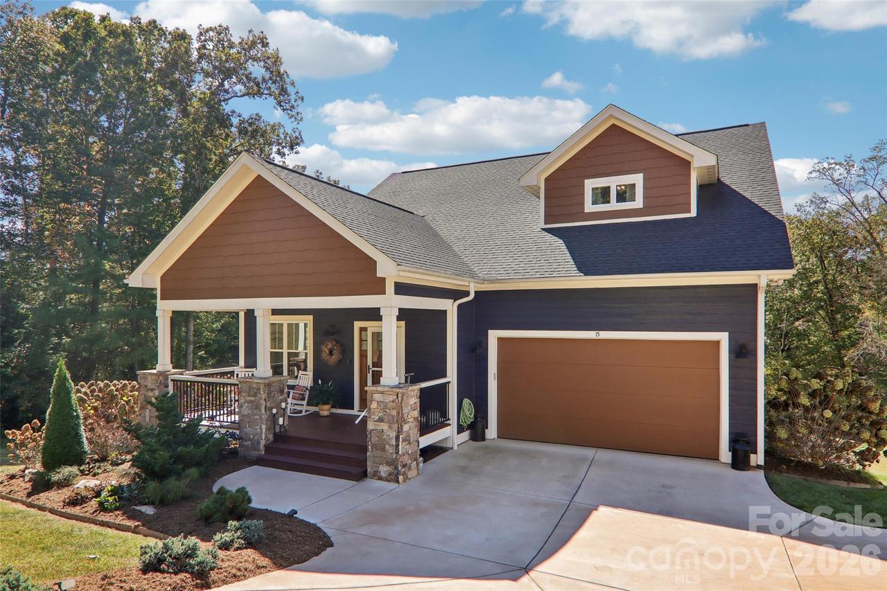 15 Temujin Dr., Leicester, NC 28748