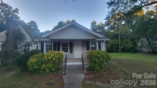 910 W Mauney Ave., Gastonia, NC 28052