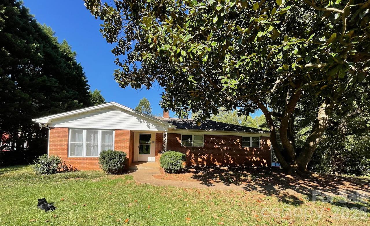 110 Poteat Dr., Morganton, NC 28655