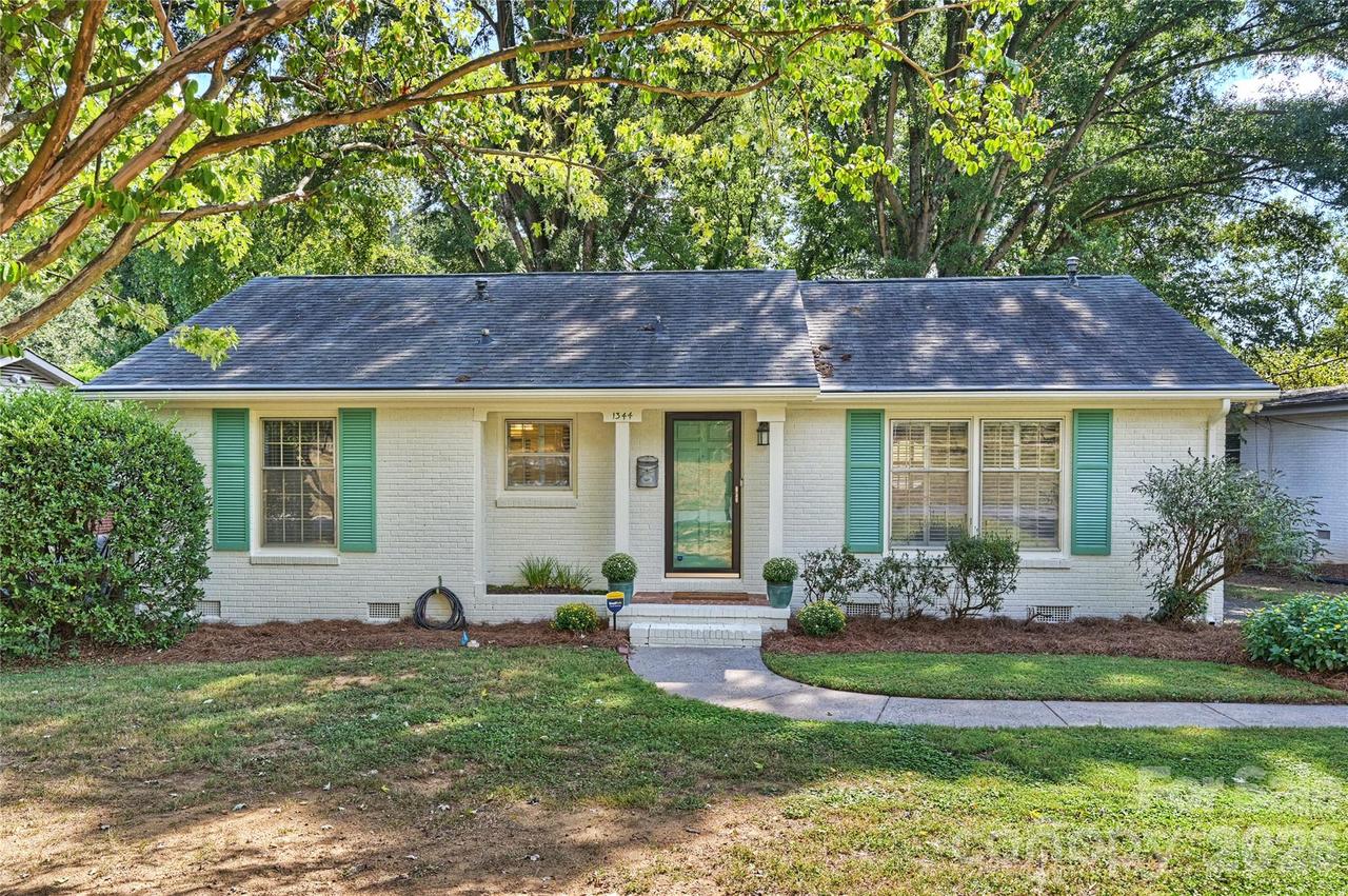 1344 Edgewater Dr., Charlotte, NC 28210