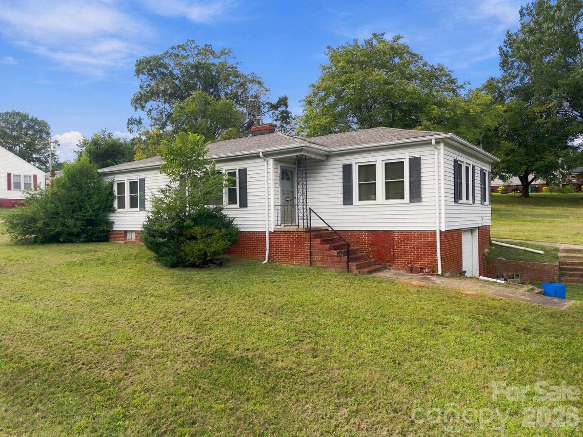 2204 W Main St., Albemarle, NC 28001