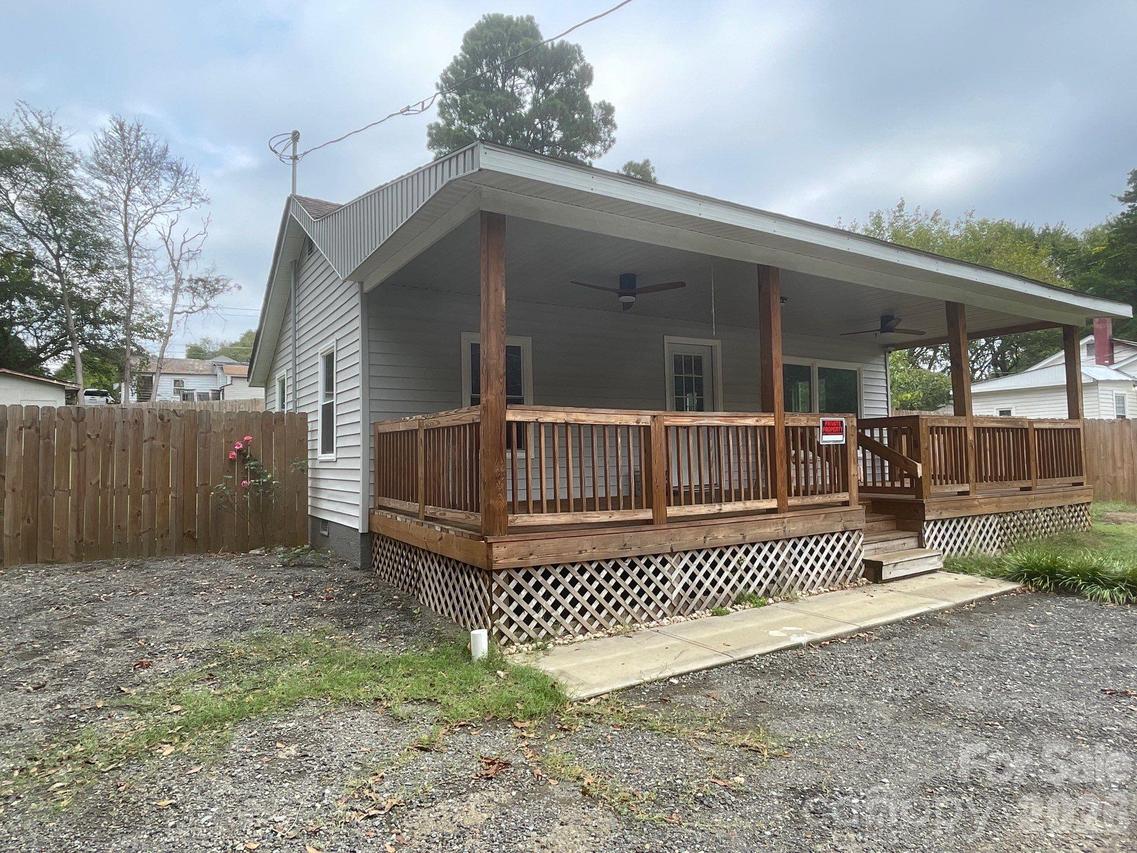 109 Walnut Ave., Belmont, NC 28012
