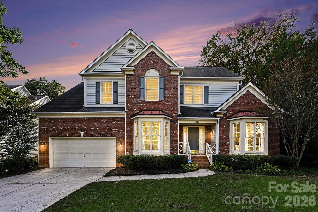 5523 Tullamore Ln., Charlotte, NC 28269
