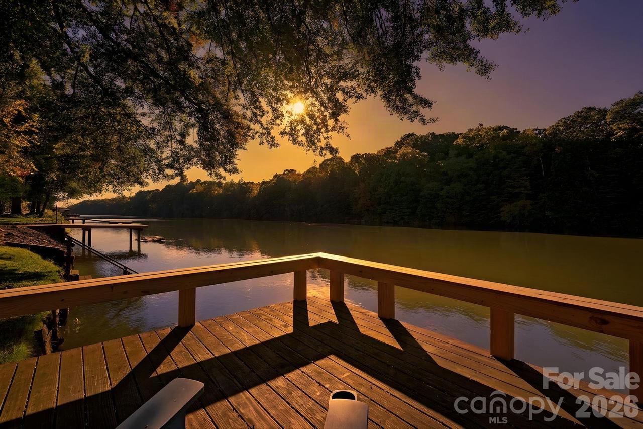 1333 Riverside Dr., Charlotte, NC 28214