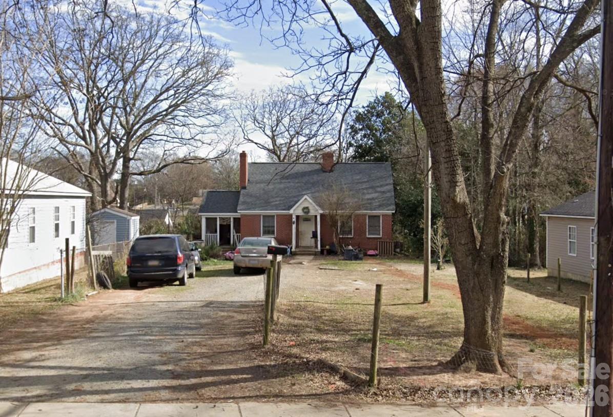 737 Cantwell St., Charlotte, NC 28208