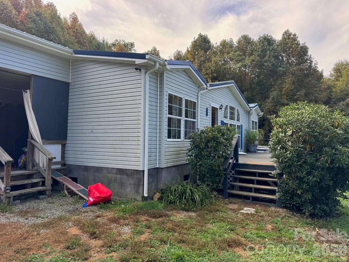 447 John Baker Rd., Crumpler, NC 28617