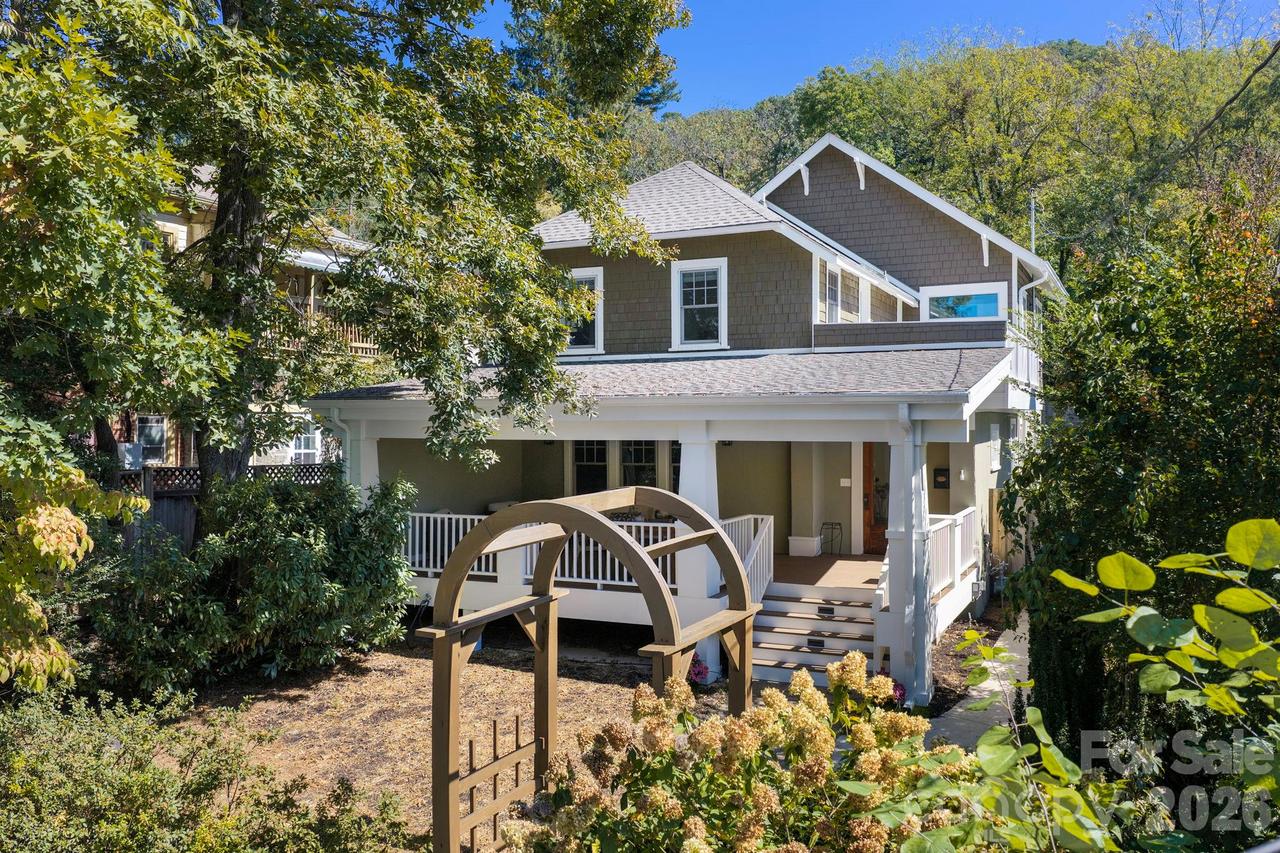 133 Furman Ave., Asheville, NC 28801