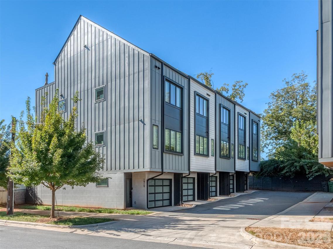 1919 W Trade St., Charlotte, NC 28216