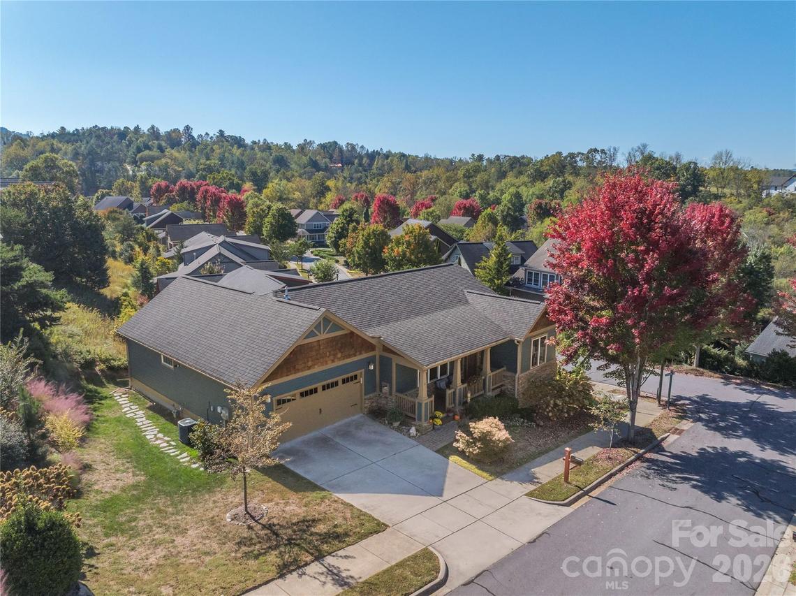 3 Bungalow Way, Asheville, NC 28804