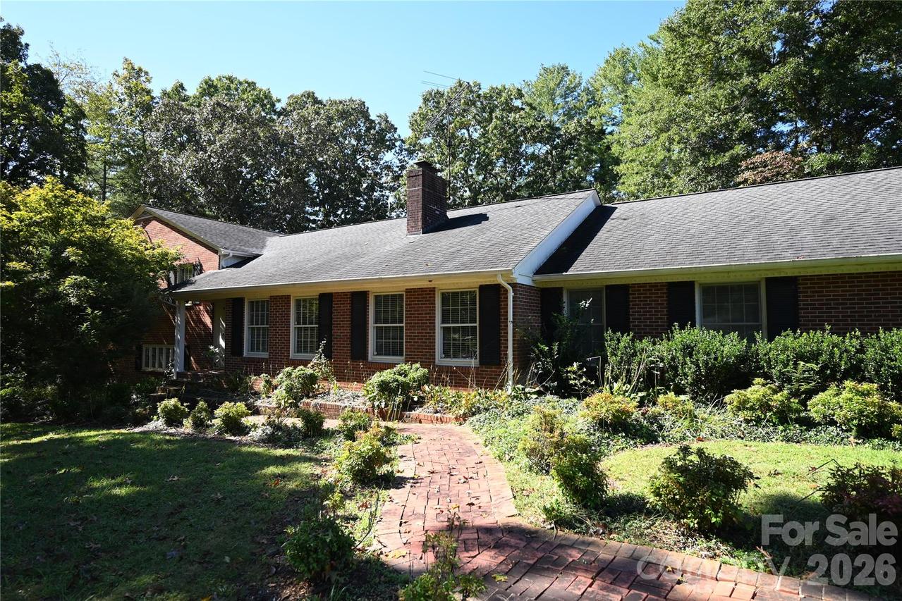 1308 Laurel St., Valdese, NC 28690