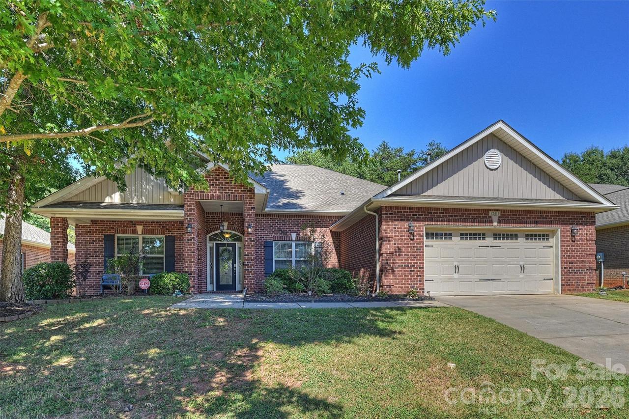 12411 Pine Terrace Ct., Charlotte, NC 28273