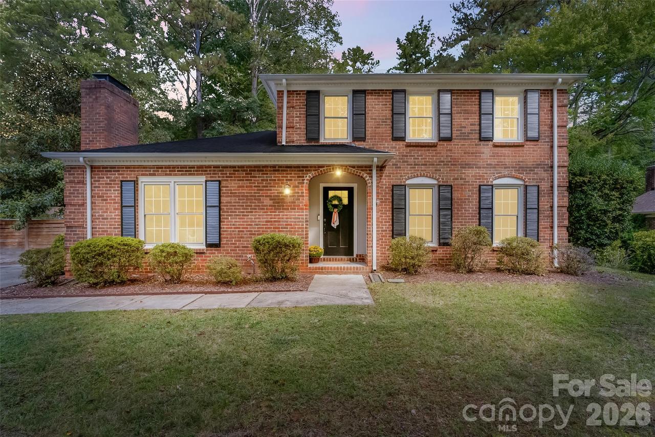 9151 Hinson Dr., Matthews, NC 28105
