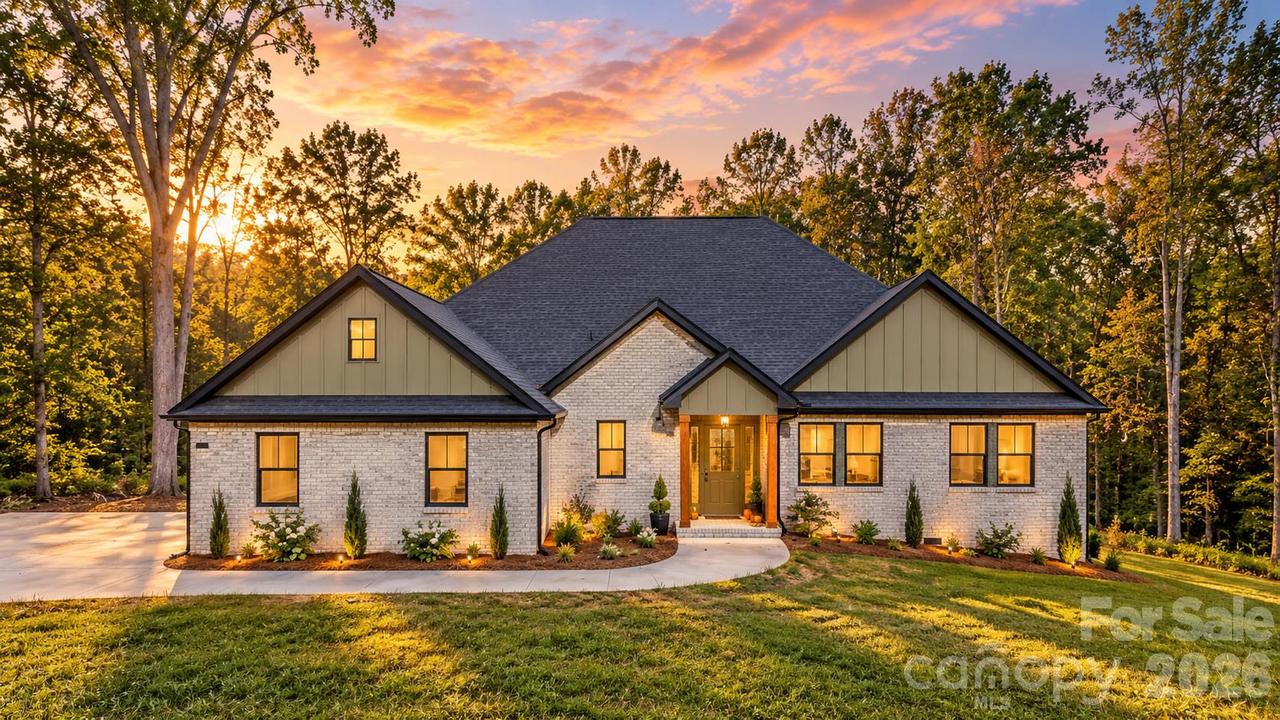 10120 Mini Ranch Rd., Waxhaw, NC 28173