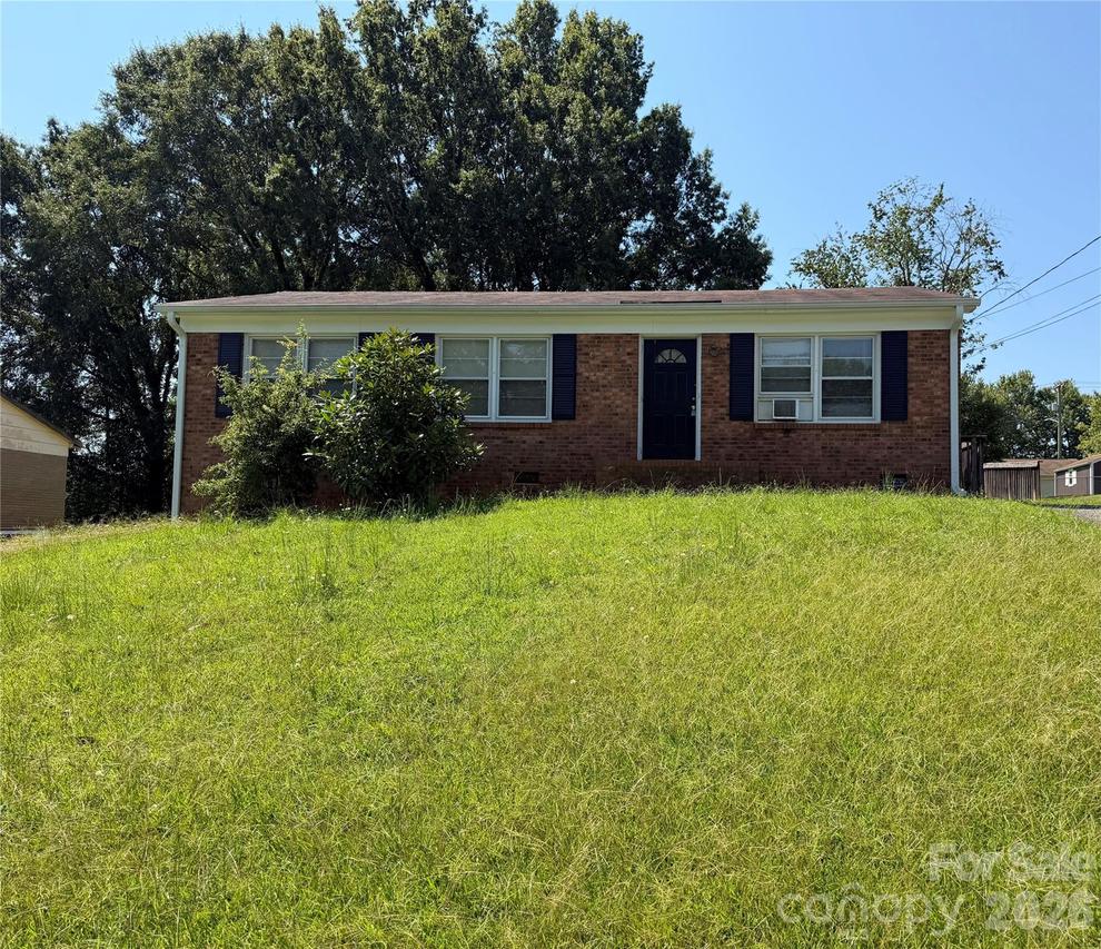 3025 Matthews Dr., Gastonia, NC 28052