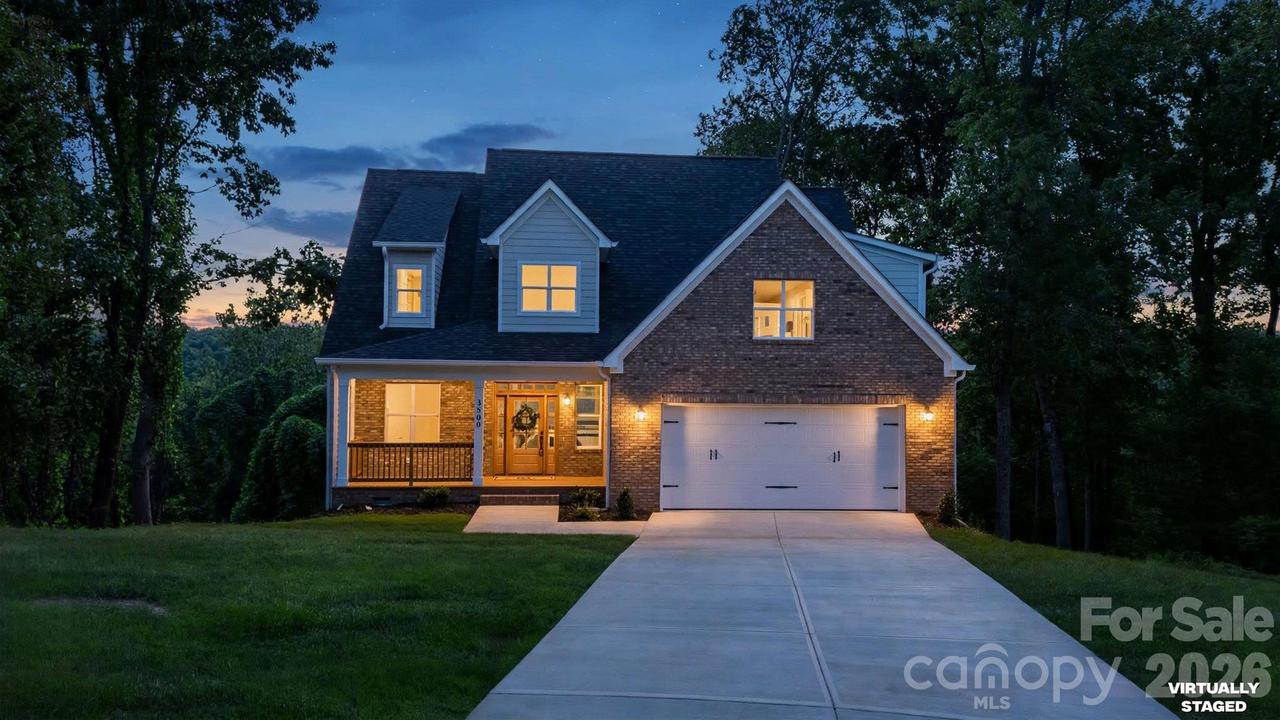 3800 Erskine Woods Dr., Bessemer City, NC 28016