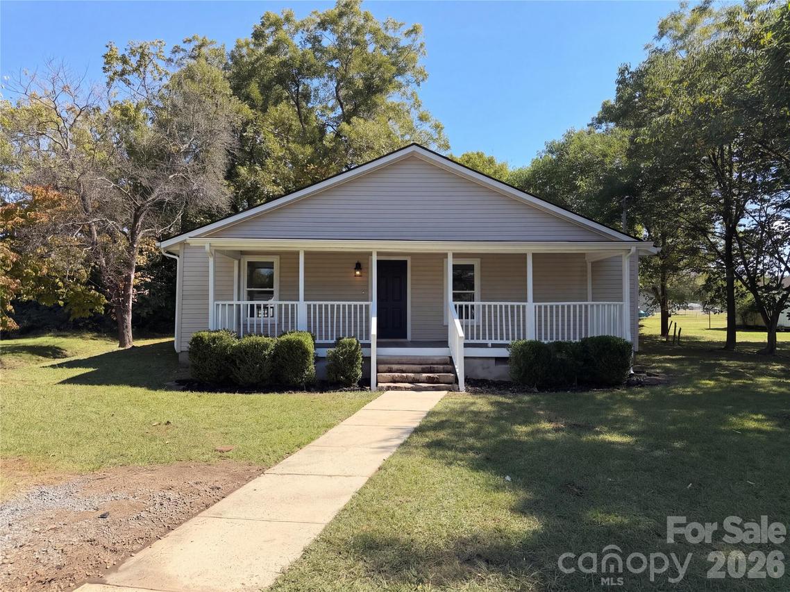 232 River St., Mount Holly, NC 28120