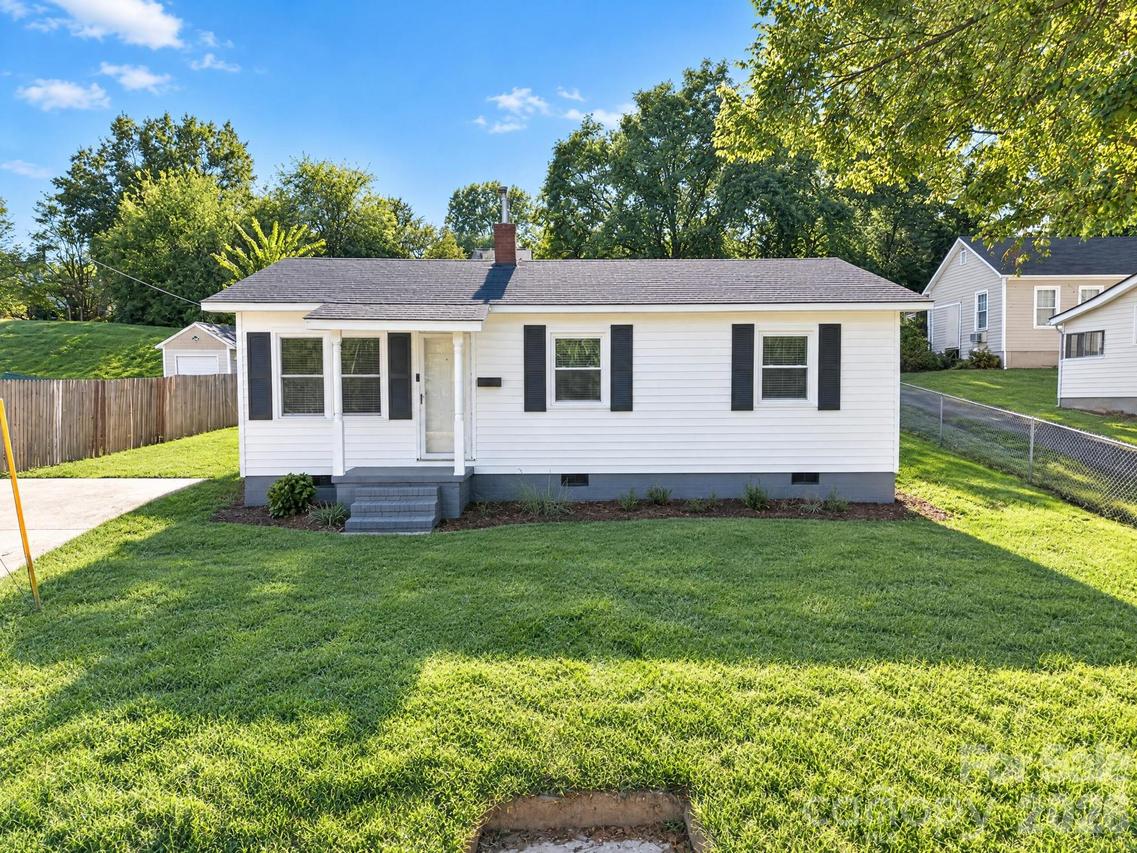 301 Houston St., Concord, NC 28025