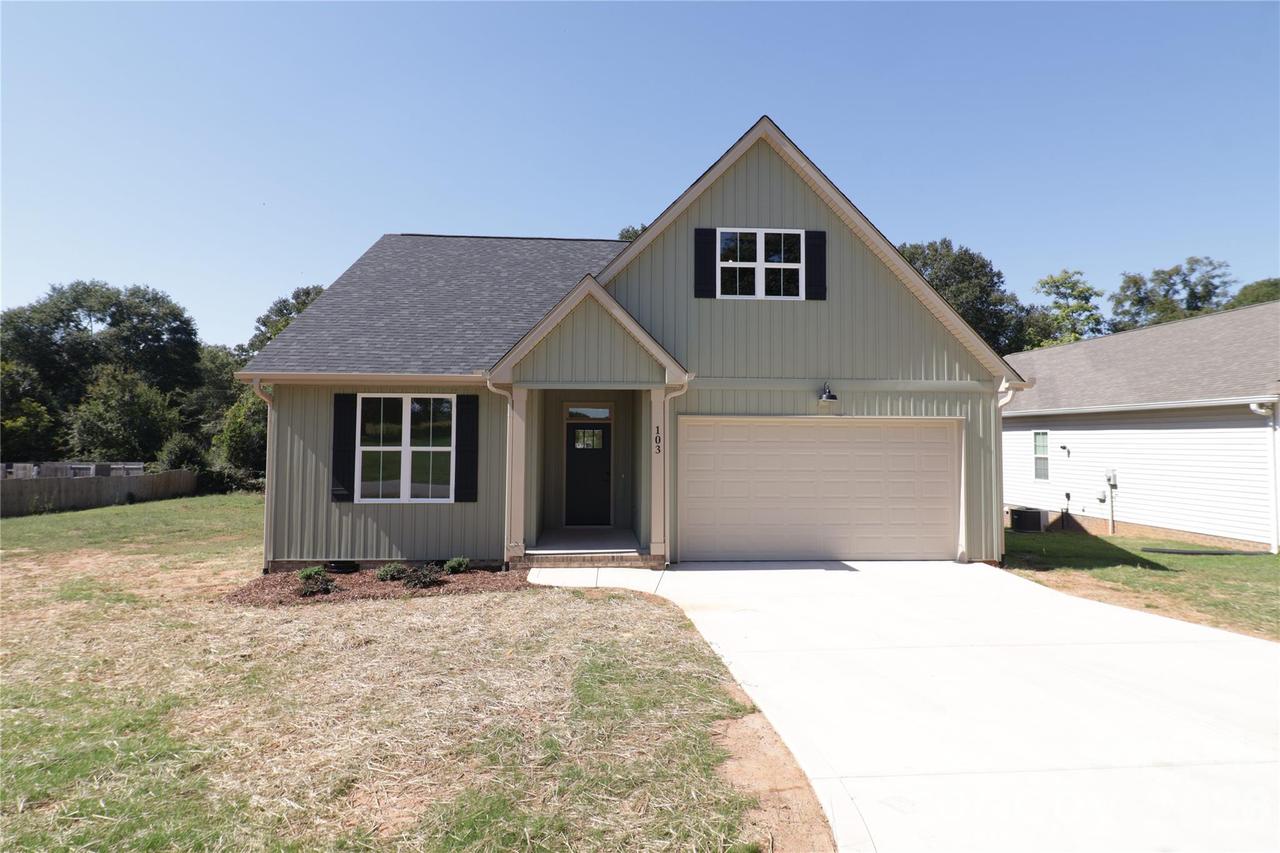 103 Hillcrest St., Shelby, NC 28152