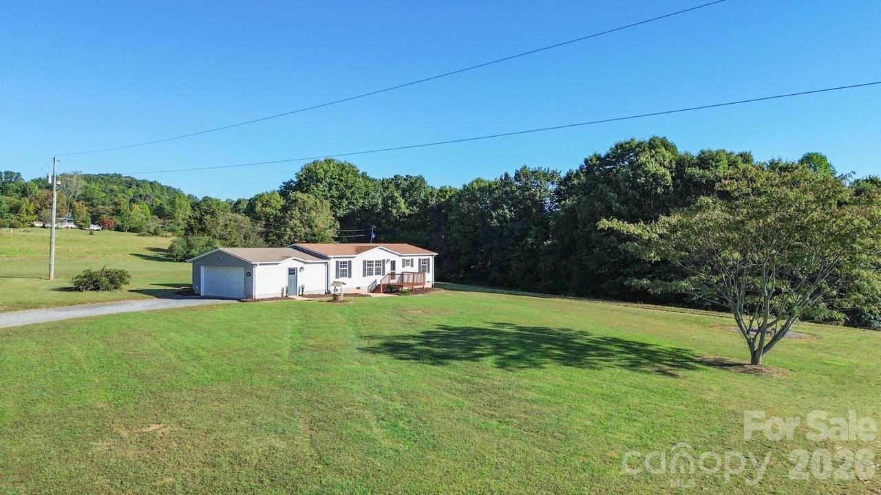 2956 Daisy Tr., Vale, NC 28168