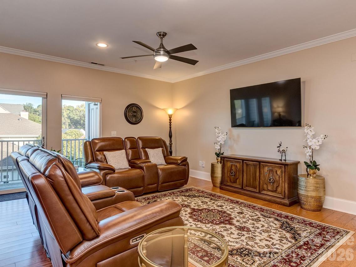 6605 Central Pacific Ave. #302, Charlotte, NC 28210