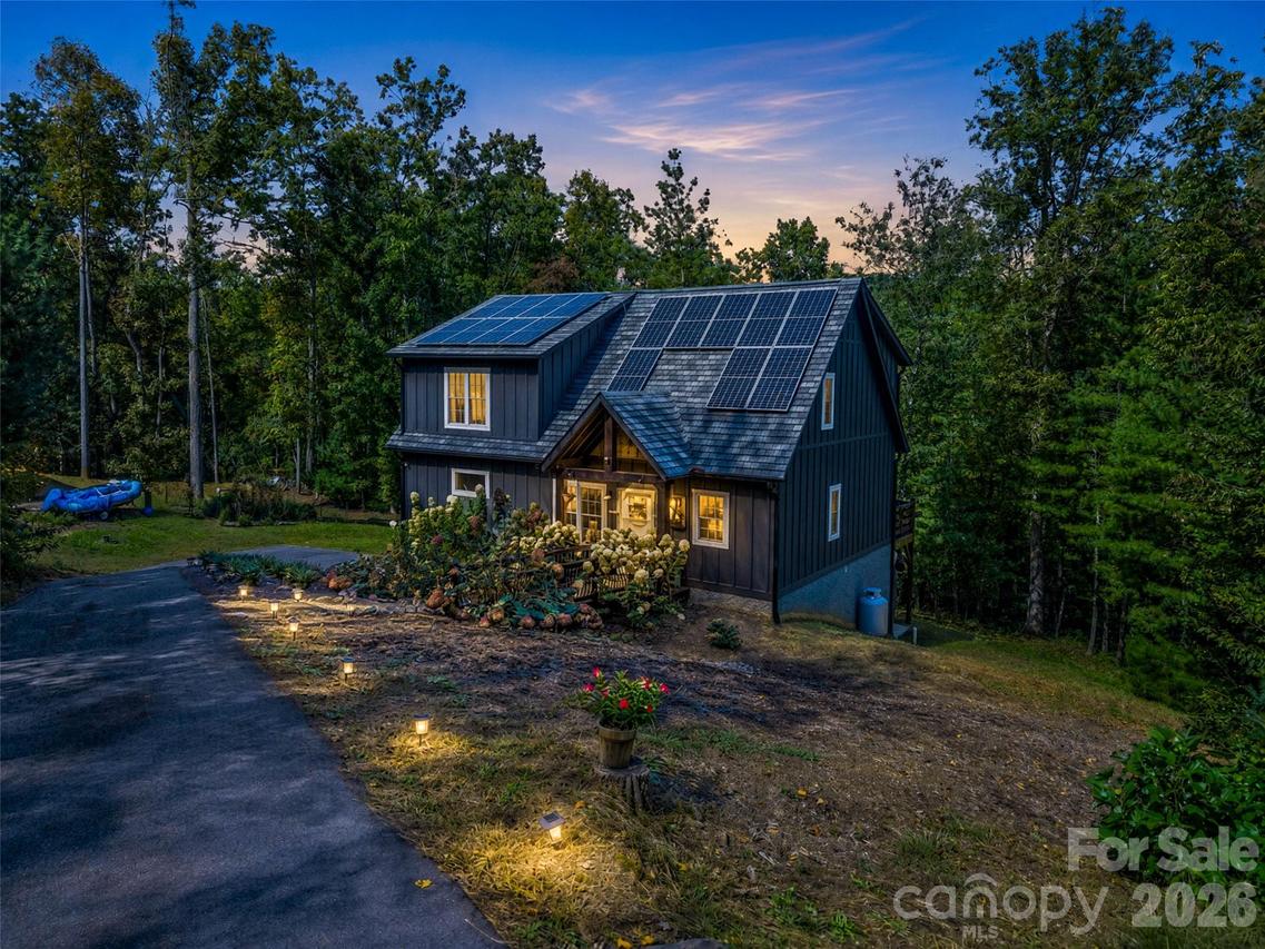 103 Garren Shady Way, Fairview, NC 28730