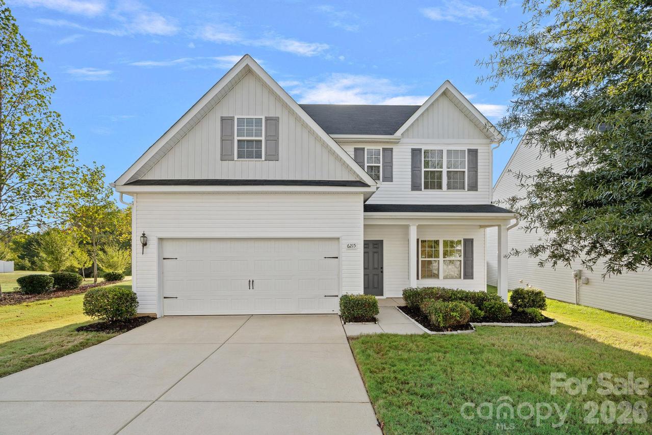 6215 Paw Village Rd., Charlotte, NC 28214