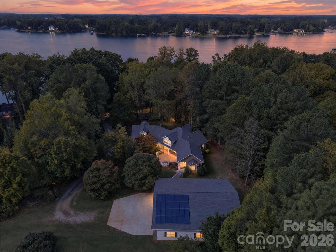 321 Normandy Rd., Mooresville, NC 28117