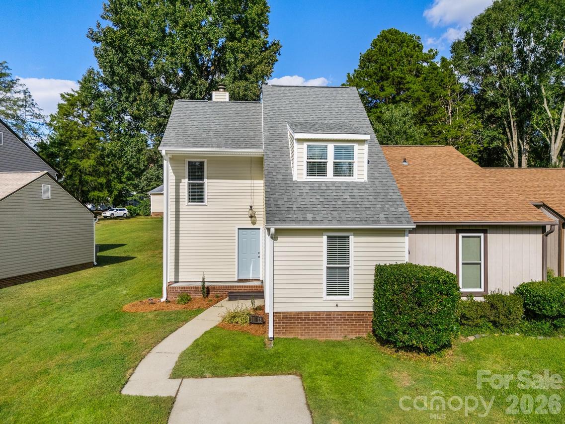 11413 Kingfisher Dr., Charlotte, NC 28226