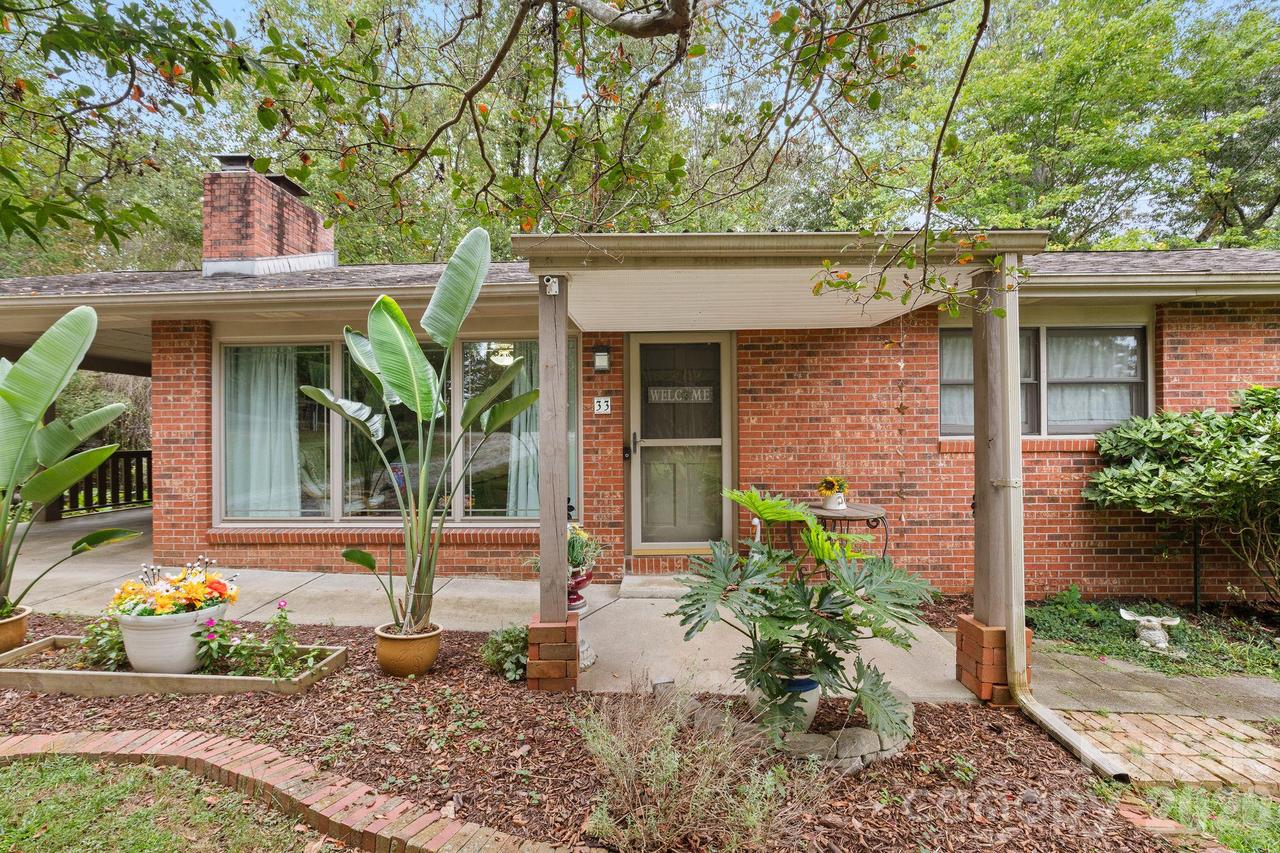 33 & 34 Grandview Ct., Asheville, NC 28806