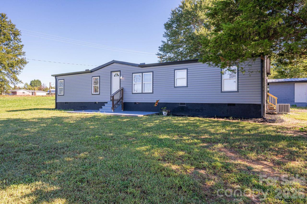 3100 Cat Square Rd., Vale, NC 28168