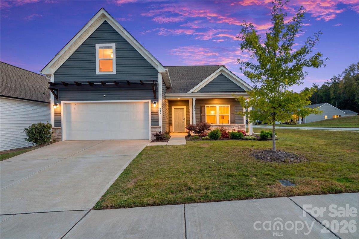 3038 Pinehills Way, Mount Holly, NC 28120