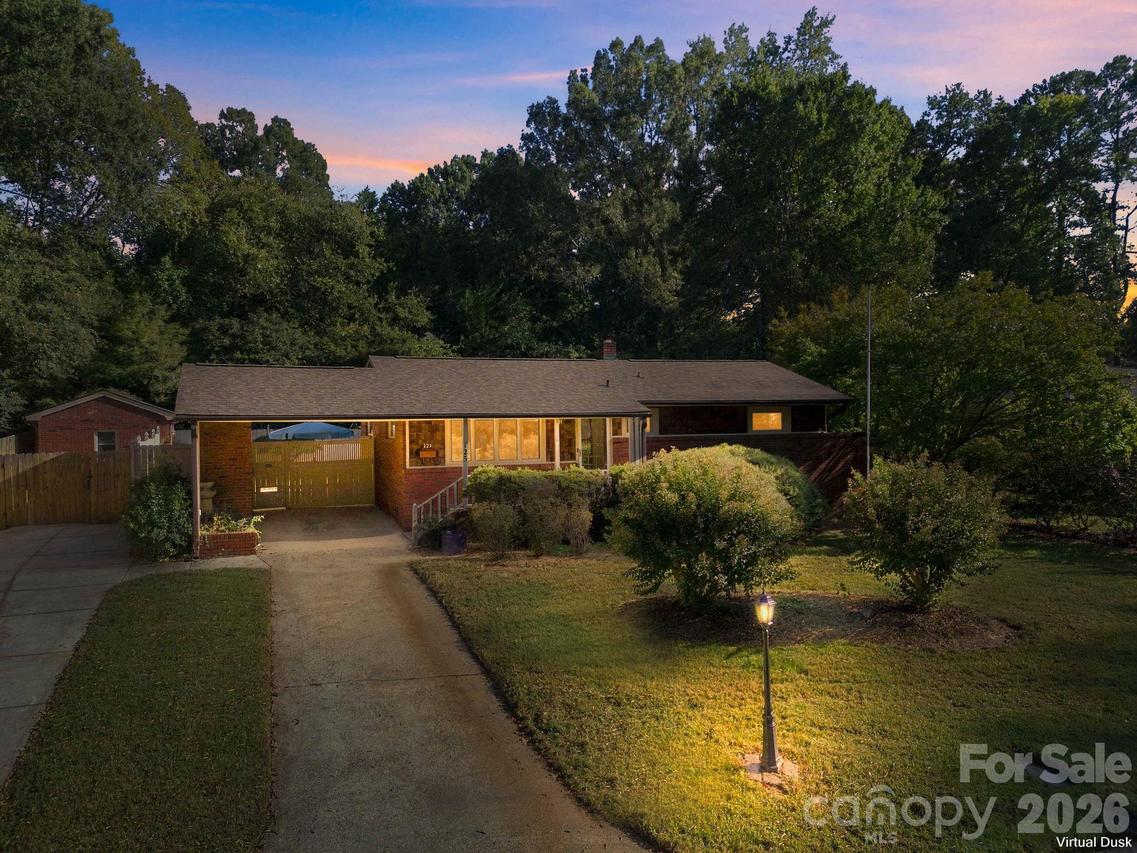 123 Hillside Ave., Concord, NC 28025