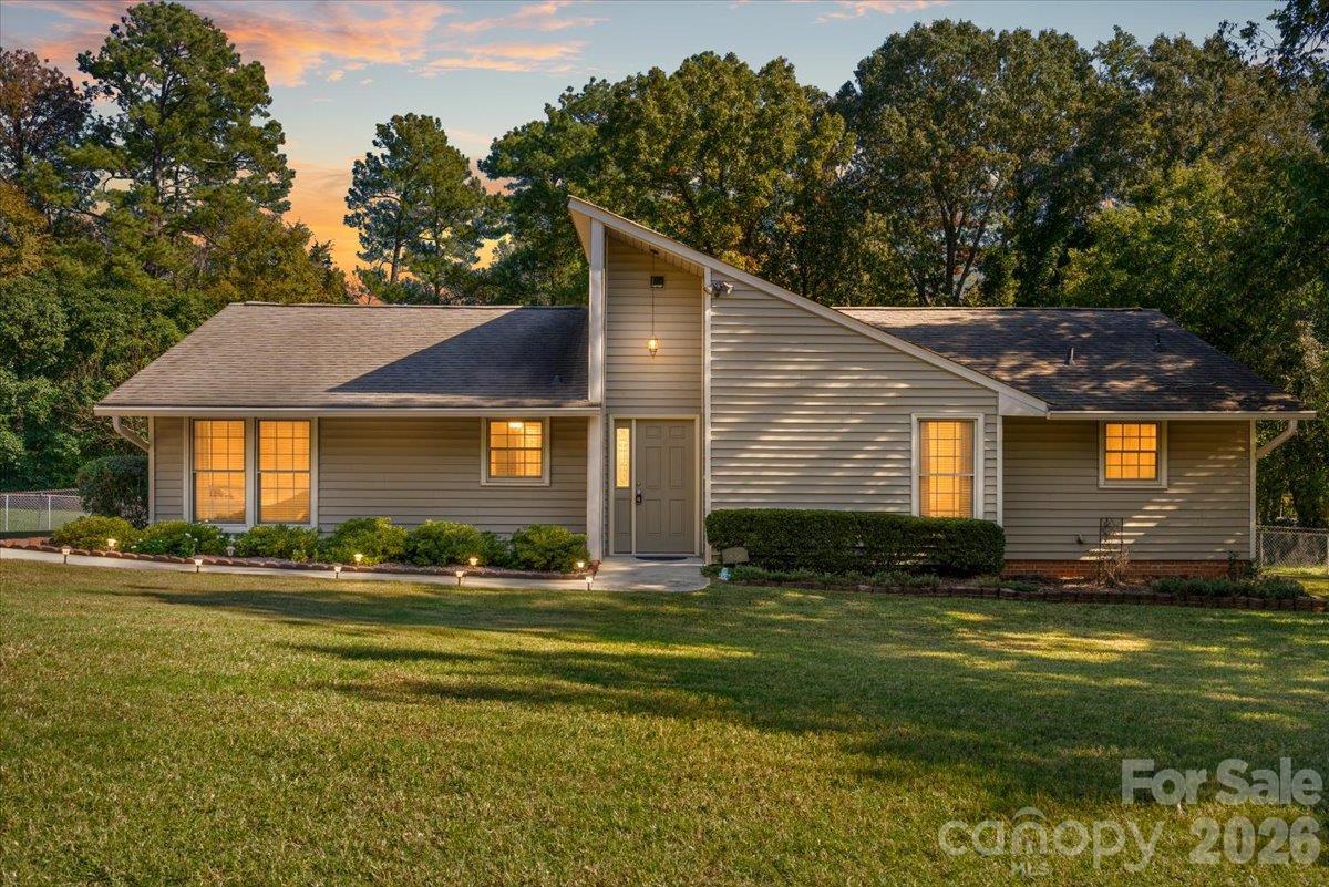 838 Silver Fox Dr., Concord, NC 28025