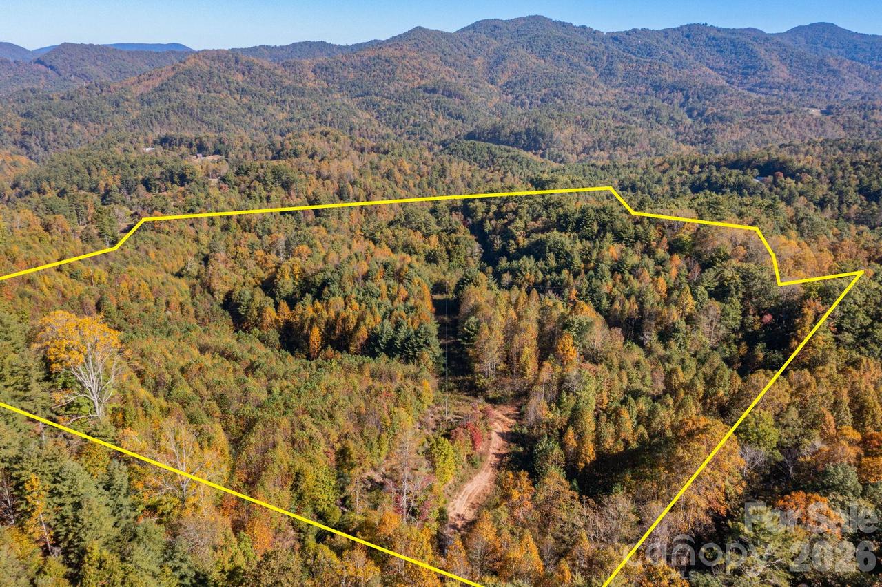 000 Destiny Rd., Waynesville, NC 28785