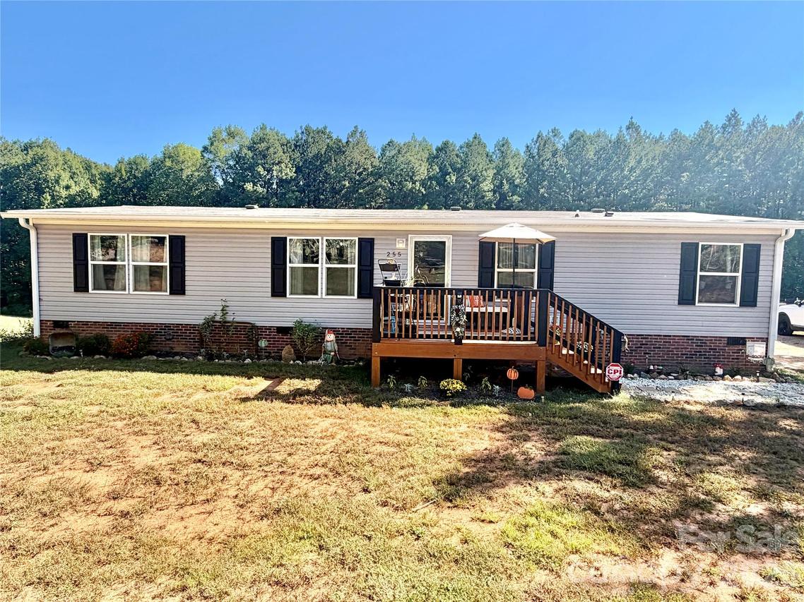 255 Liberty Estates Ln., Taylorsville, NC 28681