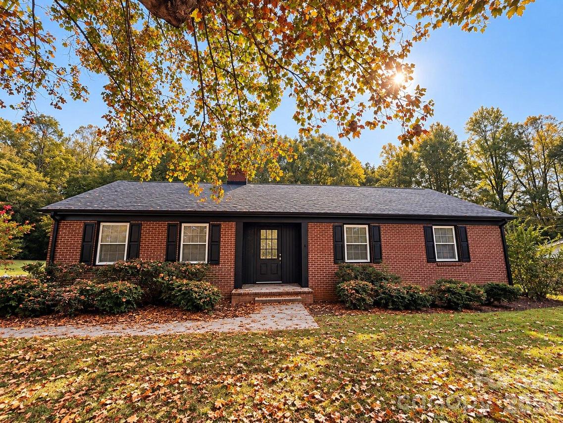 2808 28th St., Hickory, NC 28601