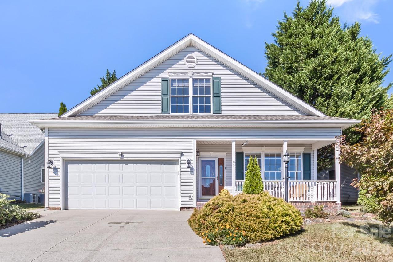105 Willow Oak Dr., Asheville, NC 28805