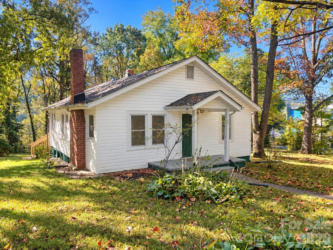 45 Briggs Rd., Asheville, NC 28805