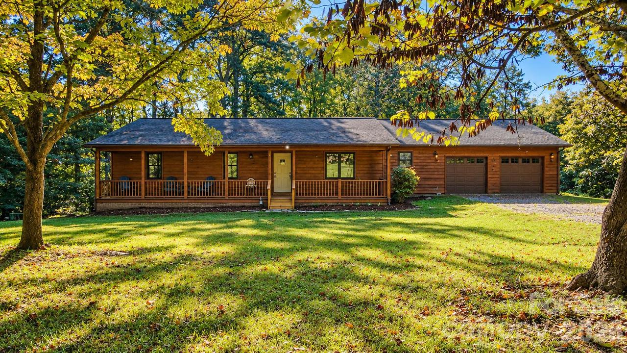 3576 Julian Welborn Dr., Morganton, NC 28655