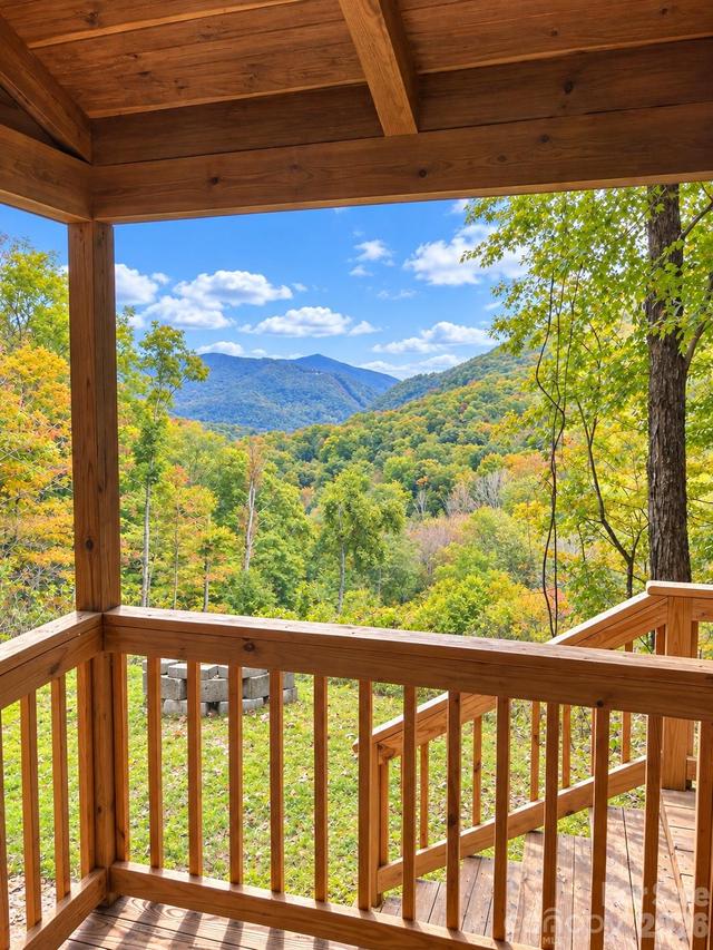 340 Wayah Zooshuga Rd., Maggie Valley, NC 28751