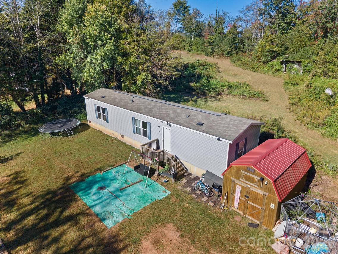 57 Willis Rd., Asheville, NC 28806