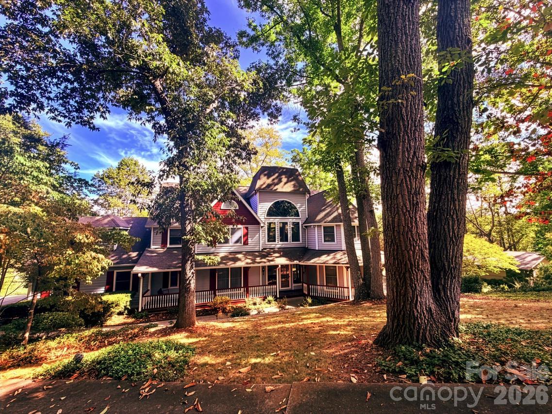 169 Windsor Rd., Asheville, NC 28804