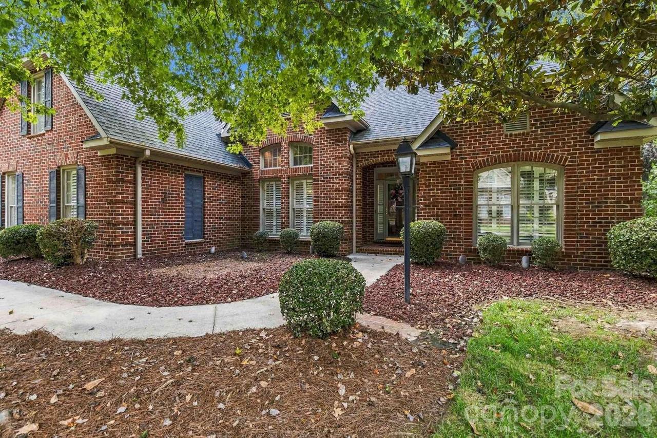 1106 Westlake Dr., Kannapolis, NC 28081