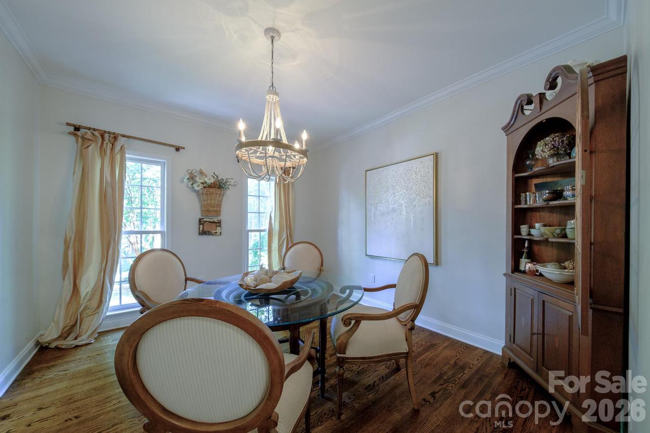 9330 Valley Rd., Charlotte, NC 28270