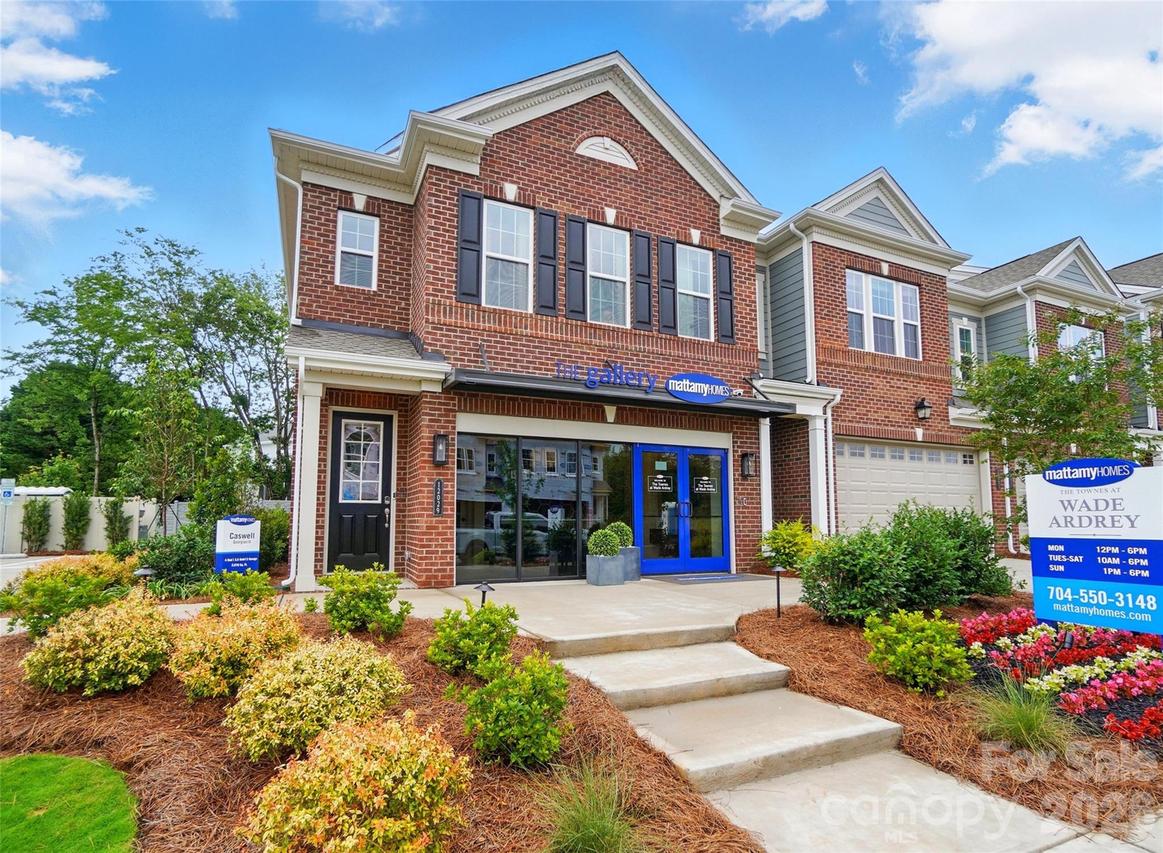 120029 Lavinia Ln., Charlotte, NC 28277