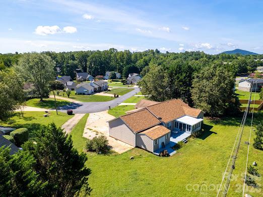 2065 Gary Ln., Hickory, NC 28602
