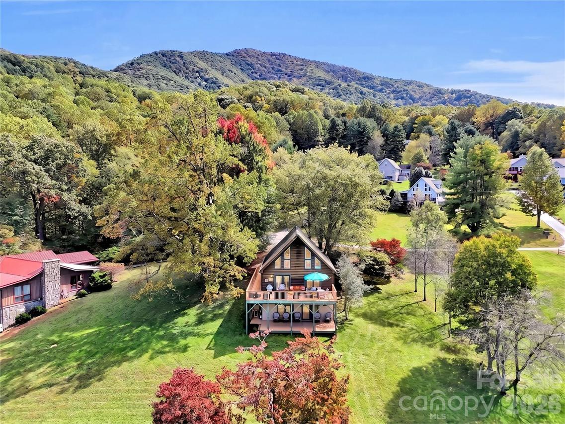 206 Sams Tr. #15, Waynesville, NC 28786