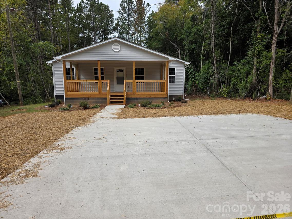 706 Settle St., Wadesboro, NC 28170